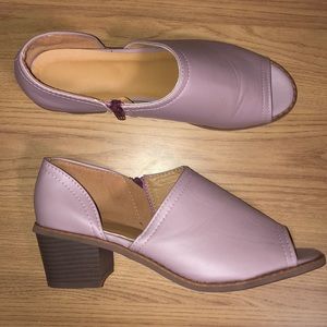 Pastel purple low block heels!